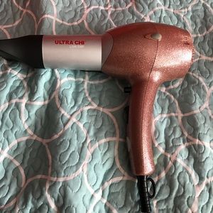 Ultra CHI hairdryer